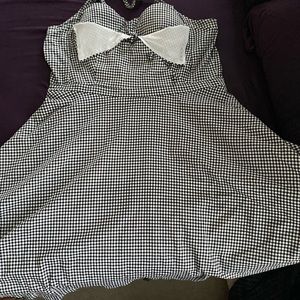 Size 24 Lindy Bop black and white dress